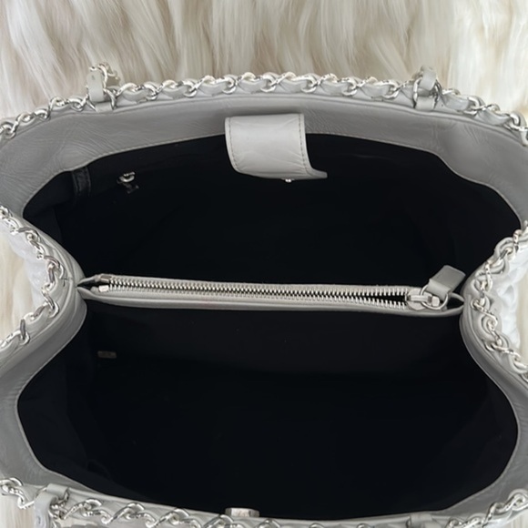 CHANEL White Leather bag authentic 100% - Picture 12 of 16